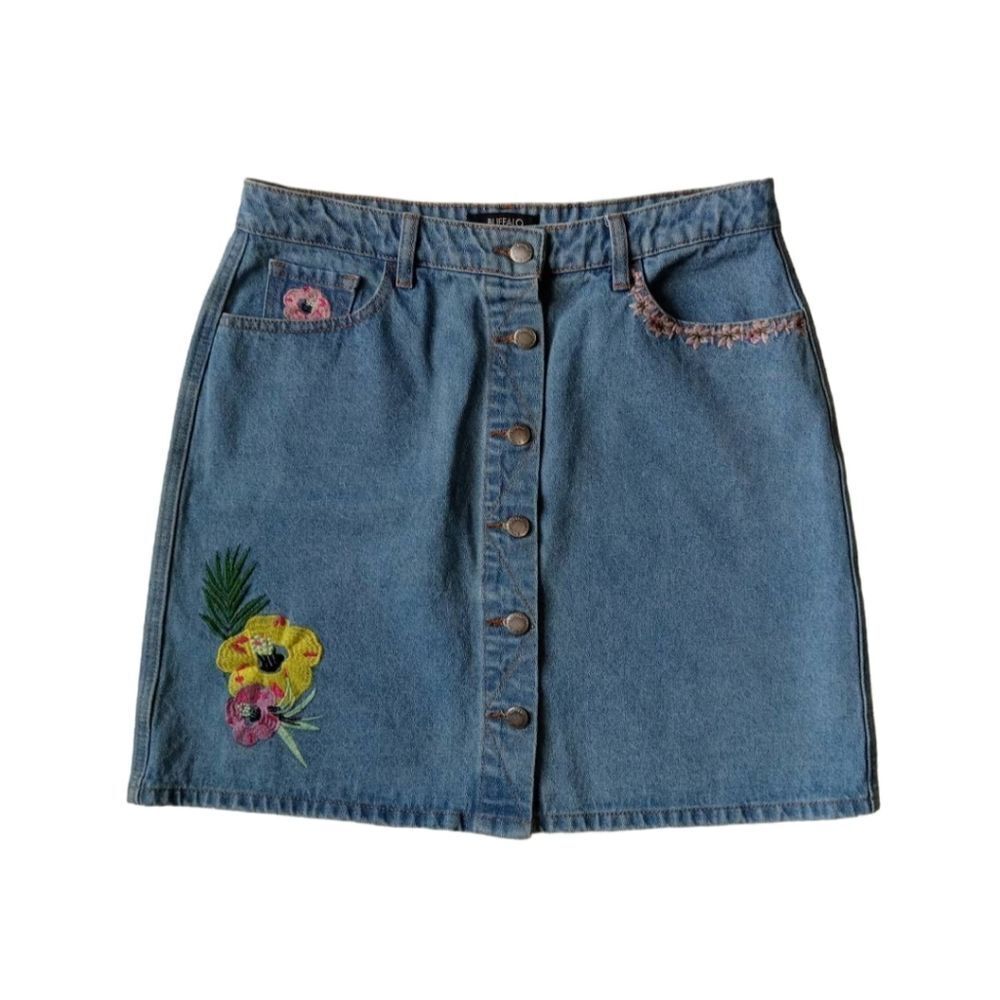 Buffalo David Bitton Faith Button Front Floral Embroidery Denim Skirt Waist 30